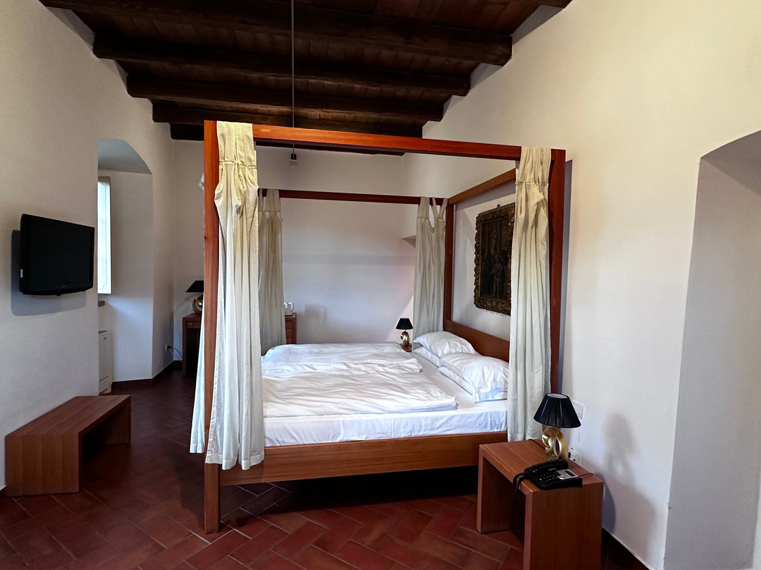 黎莱斯帕拉索洛得隆酒店主图