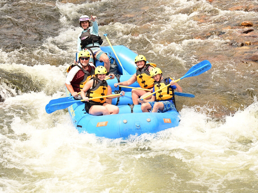 Mountain Whitewater-科林斯堡必去景点