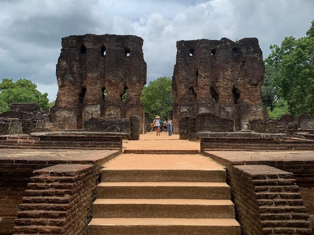 Private Drivers Sri Lanka-阿努拉德普勒圣城必去景点