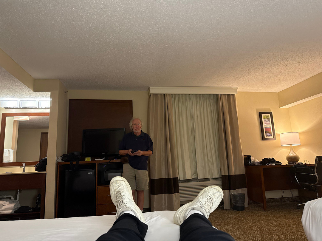 Wingate by Wyndham Grove City主图