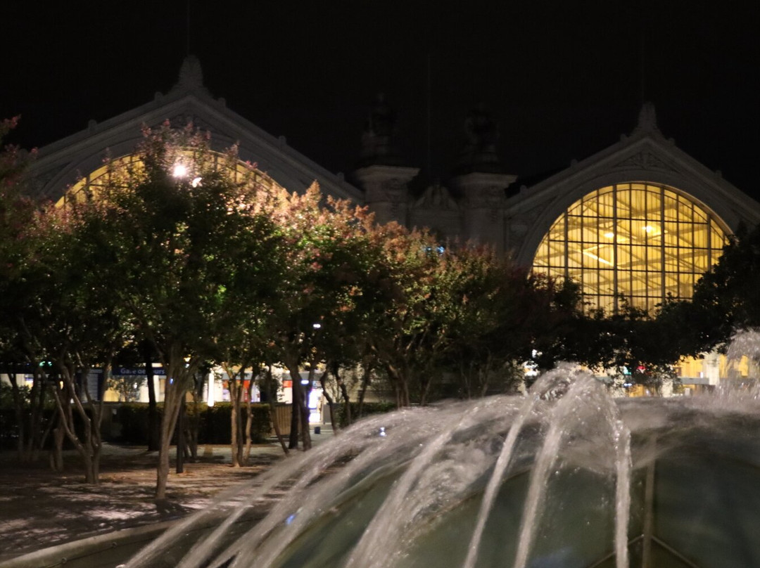 Gare de Tours-图尔必去景点