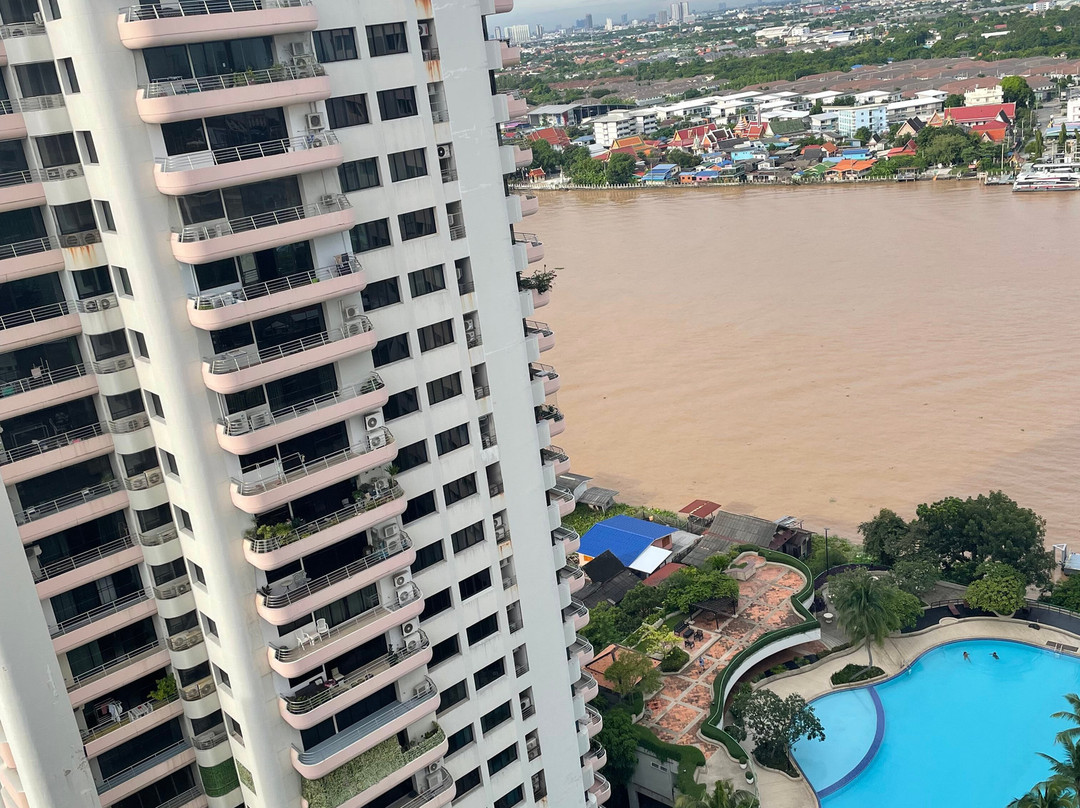 利沃林广场酒店主图