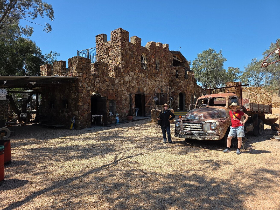 Amigos Castle-Lightning Ridge必去景点
