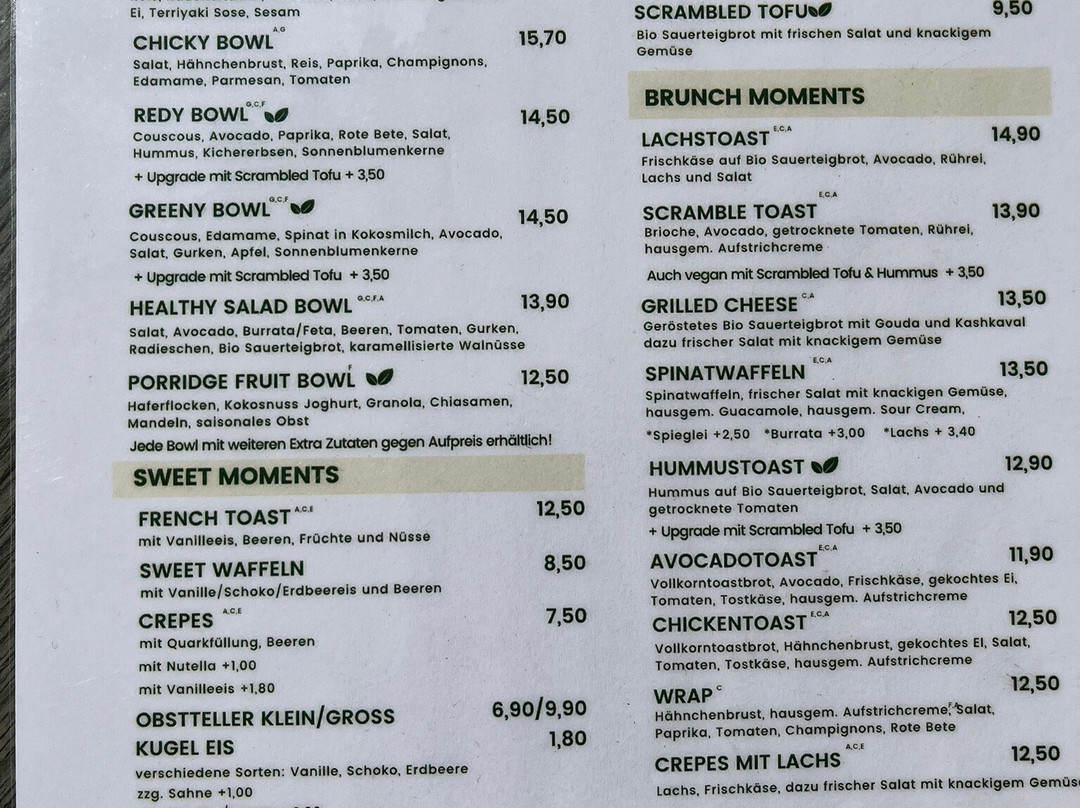 Nuriya´s Cafe & More