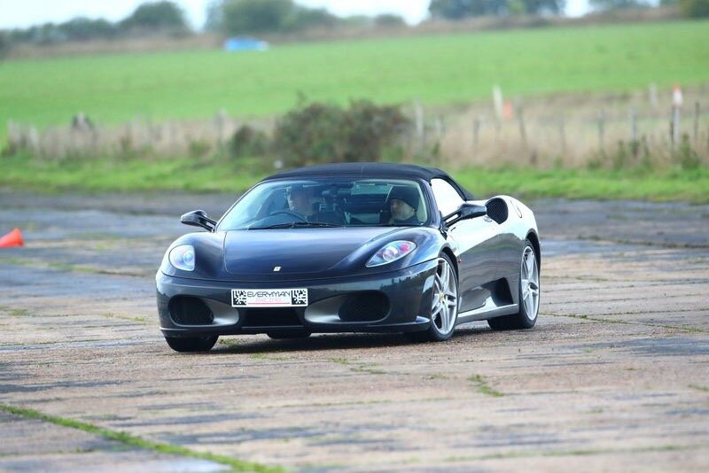 Everyman Driving Experiences-Cranleigh必去景点