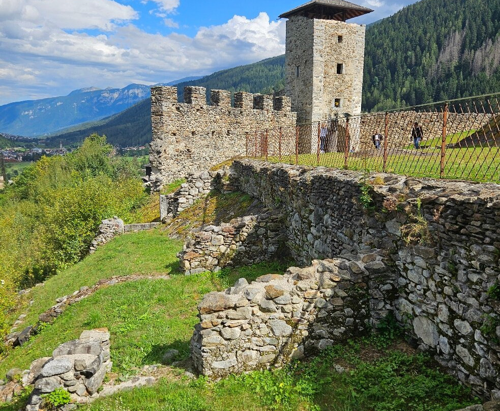 Castello di San Michele-Ossana必去景点