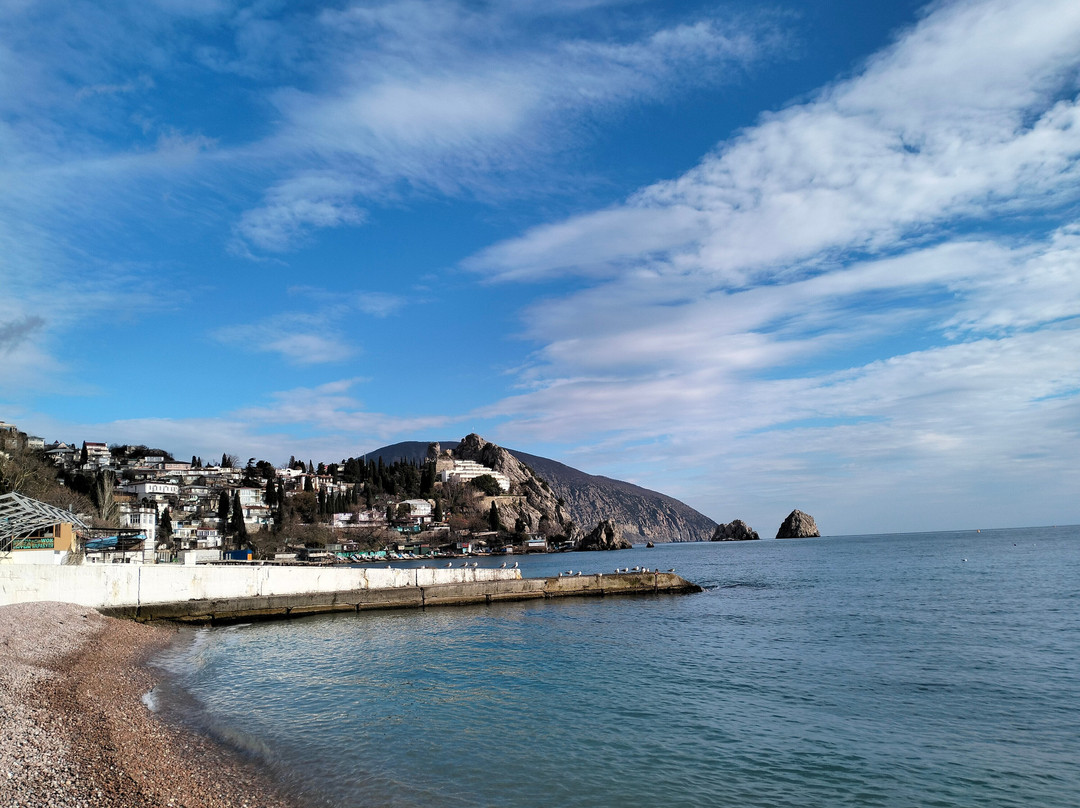 Genoese Rock-Hurzuf必去景点