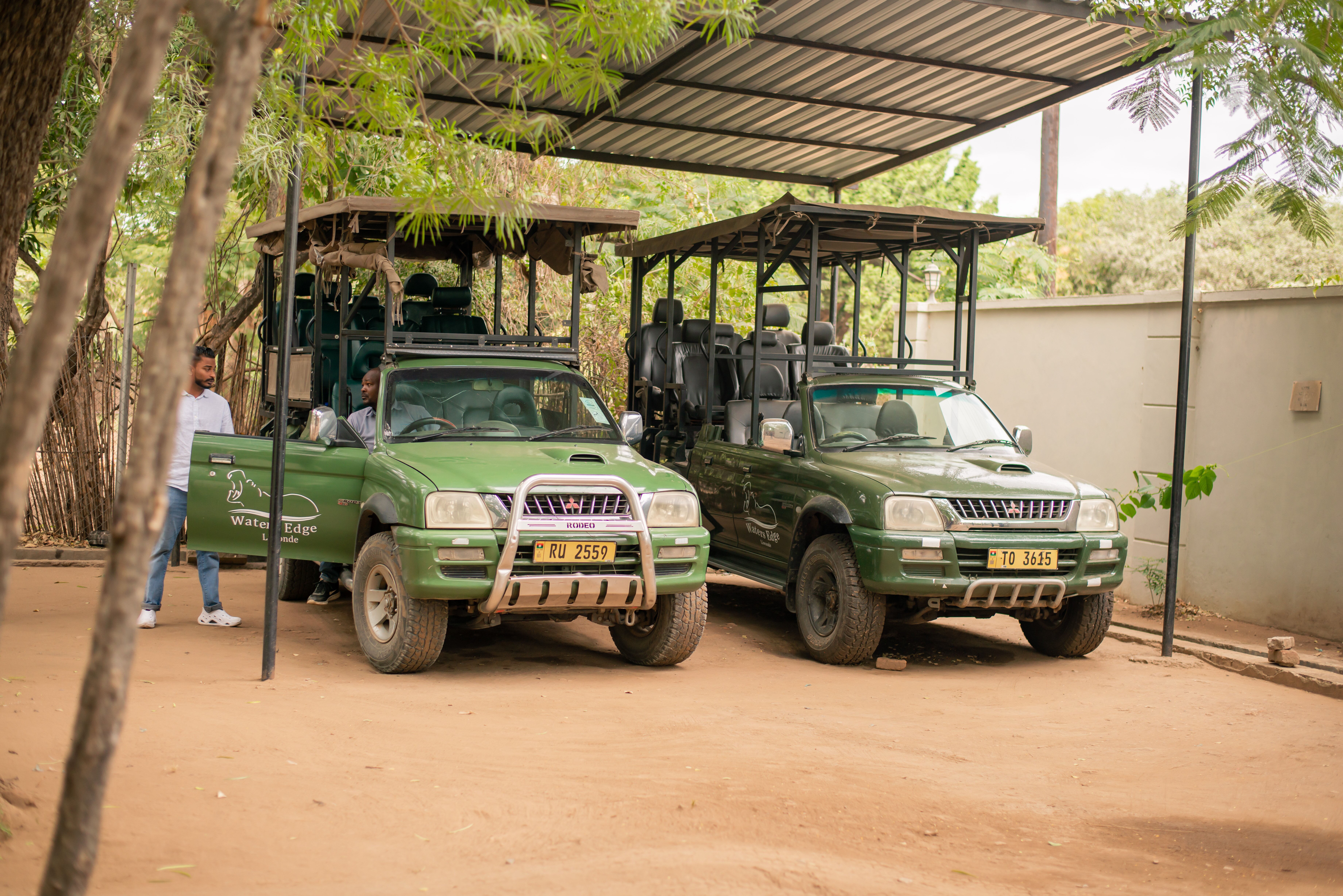 Waters Edge, Liwonde-官方