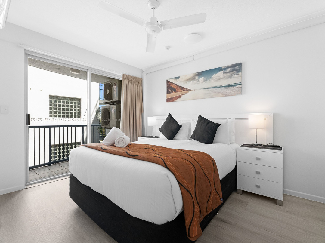 Riviera Resort主图