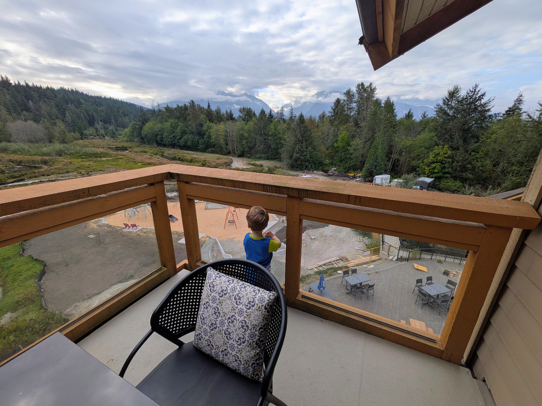 斯阔米什行政套房度假酒店主图