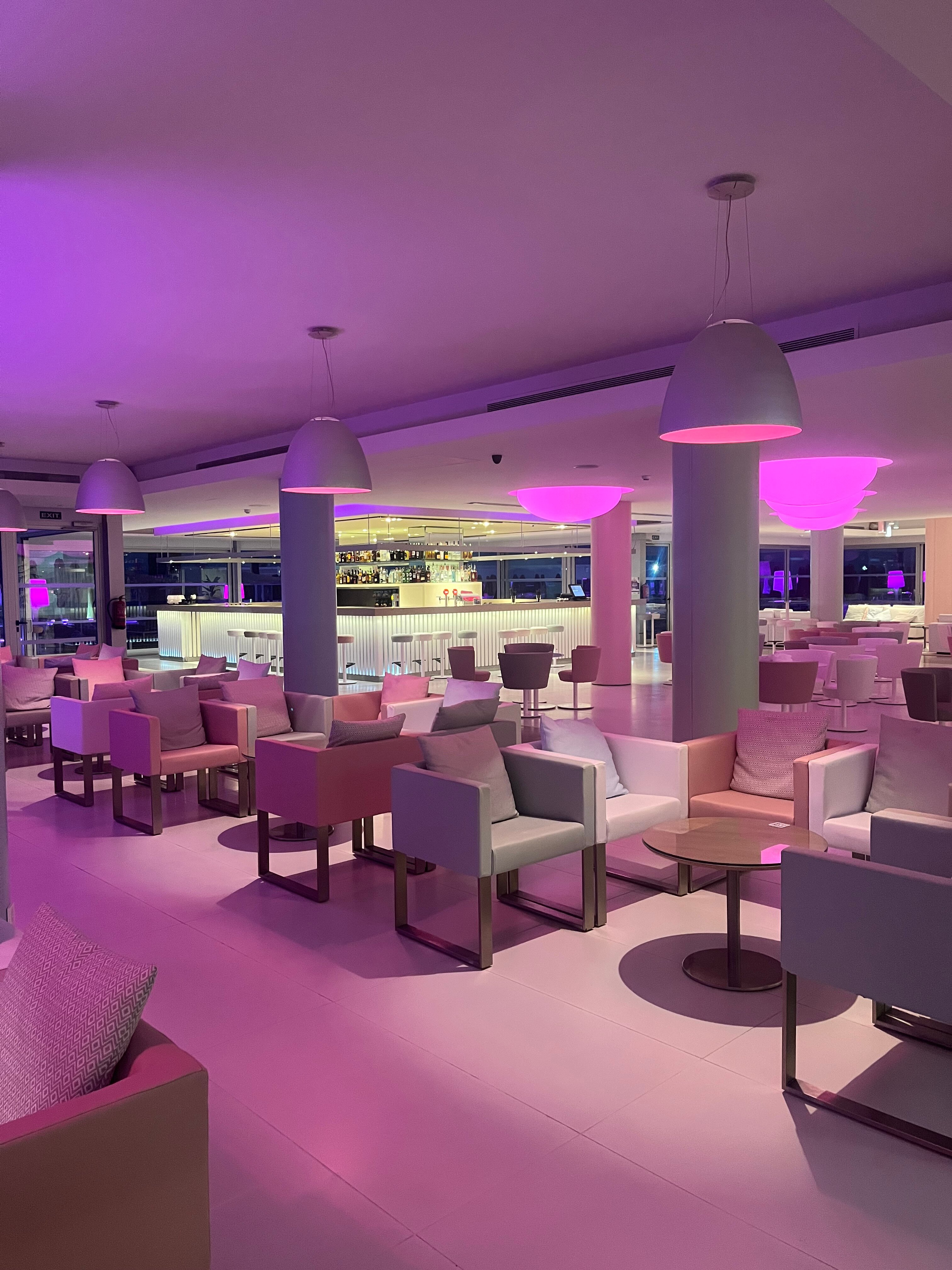 Hotel Garbi Ibiza & Spa-浴室