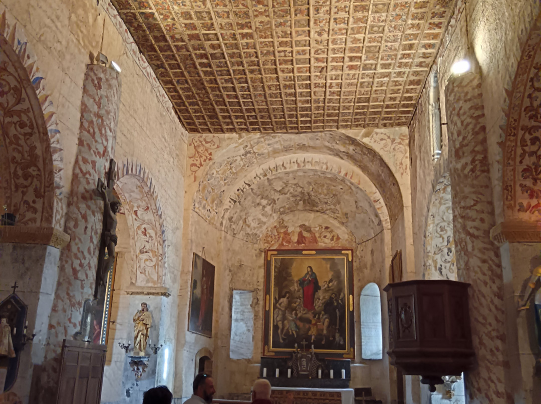 Notre Dame de Vic-Oust必去景点