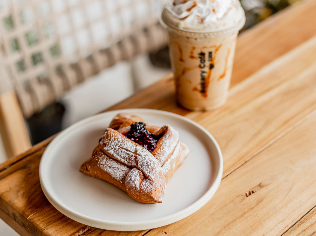 Bakery Café D’Grim