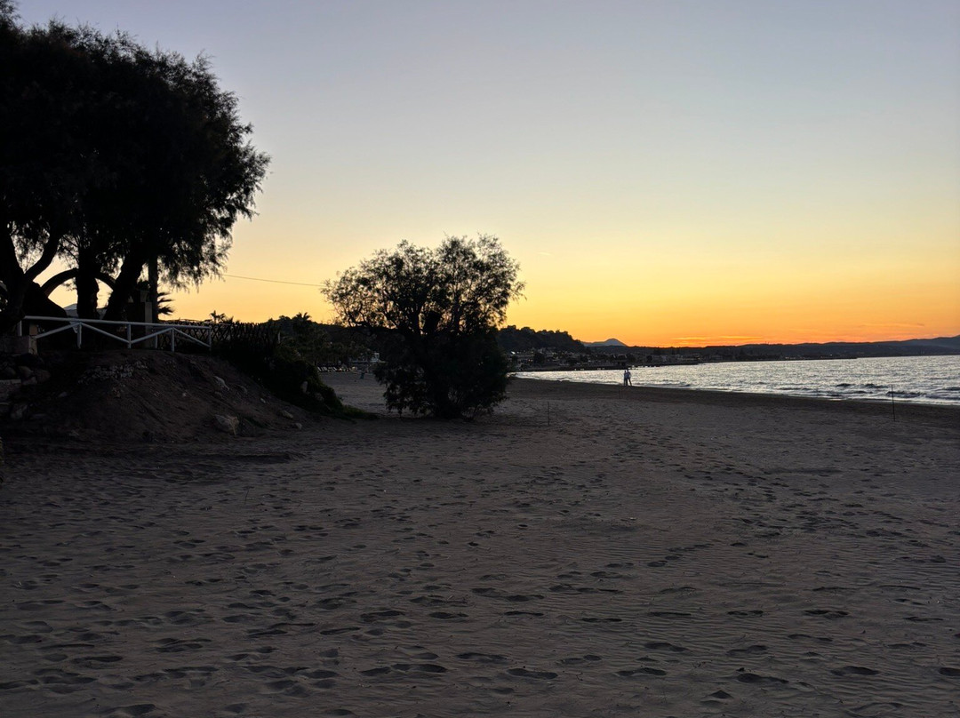 西奥度假村主图