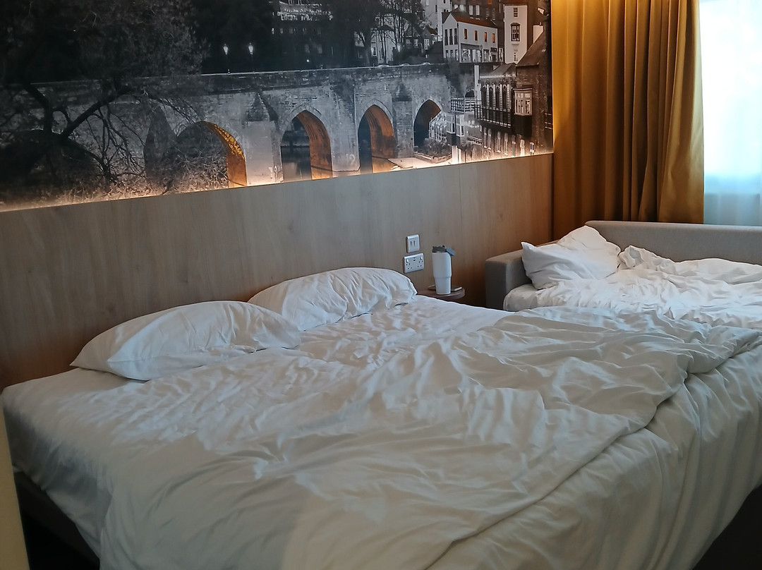 Super 8 By Wyndham Durham主图