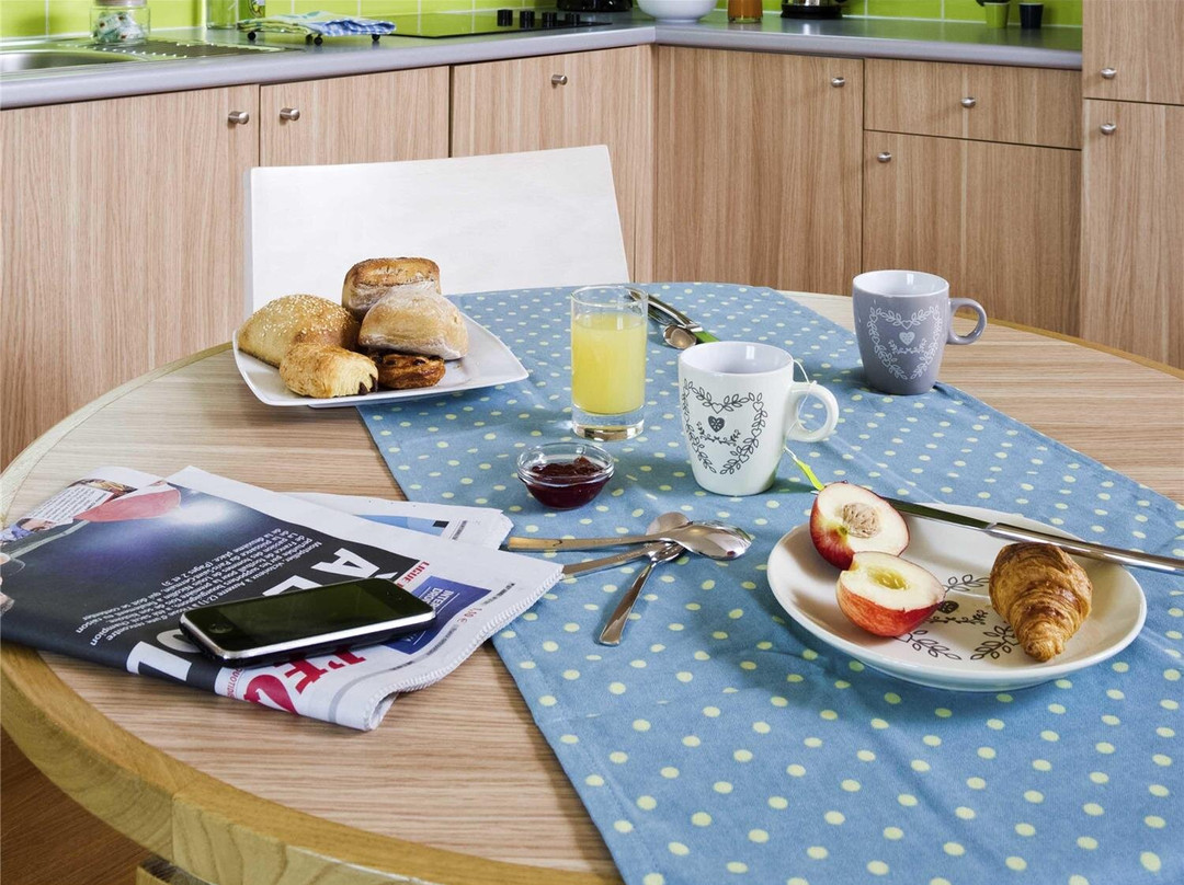 阿德吉奥巴黎文森酒店主图