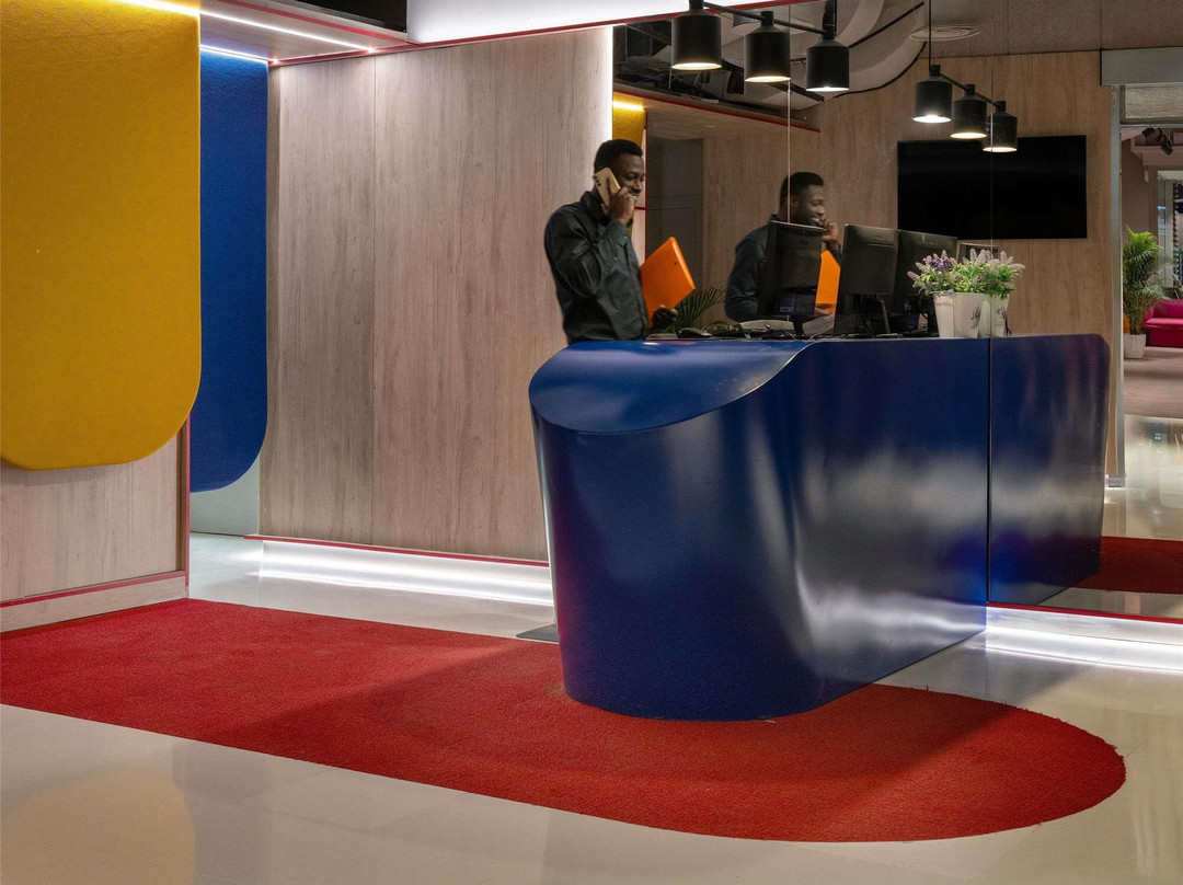 巴塞罗纳诺富特圣琼德斯披酒店