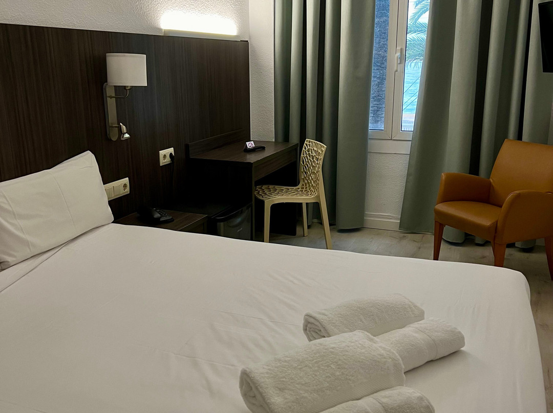 Hotel Miramar Badalona主图