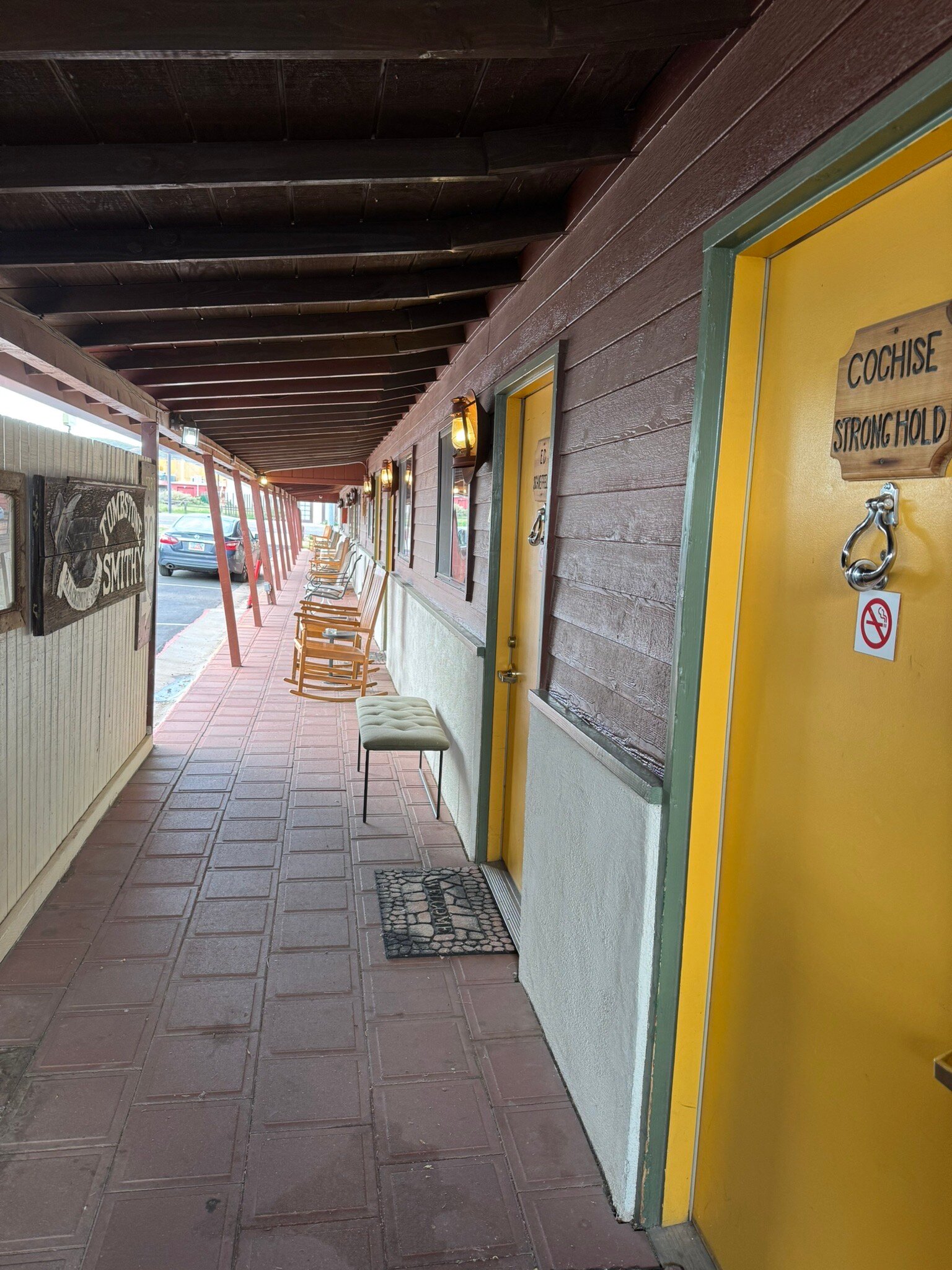 拉力安汽车旅馆-官方