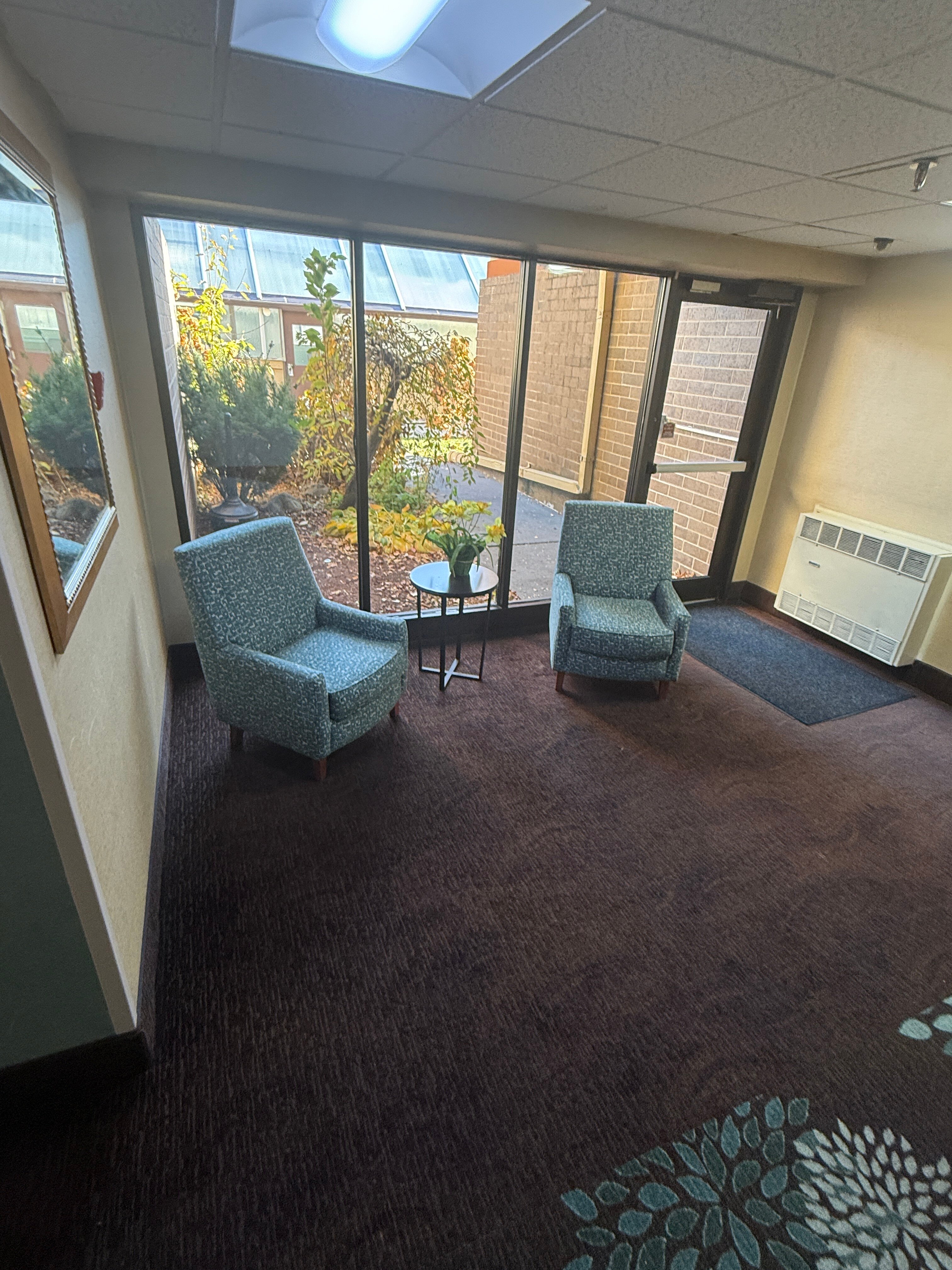 Best Western Detroit Livonia-浴室