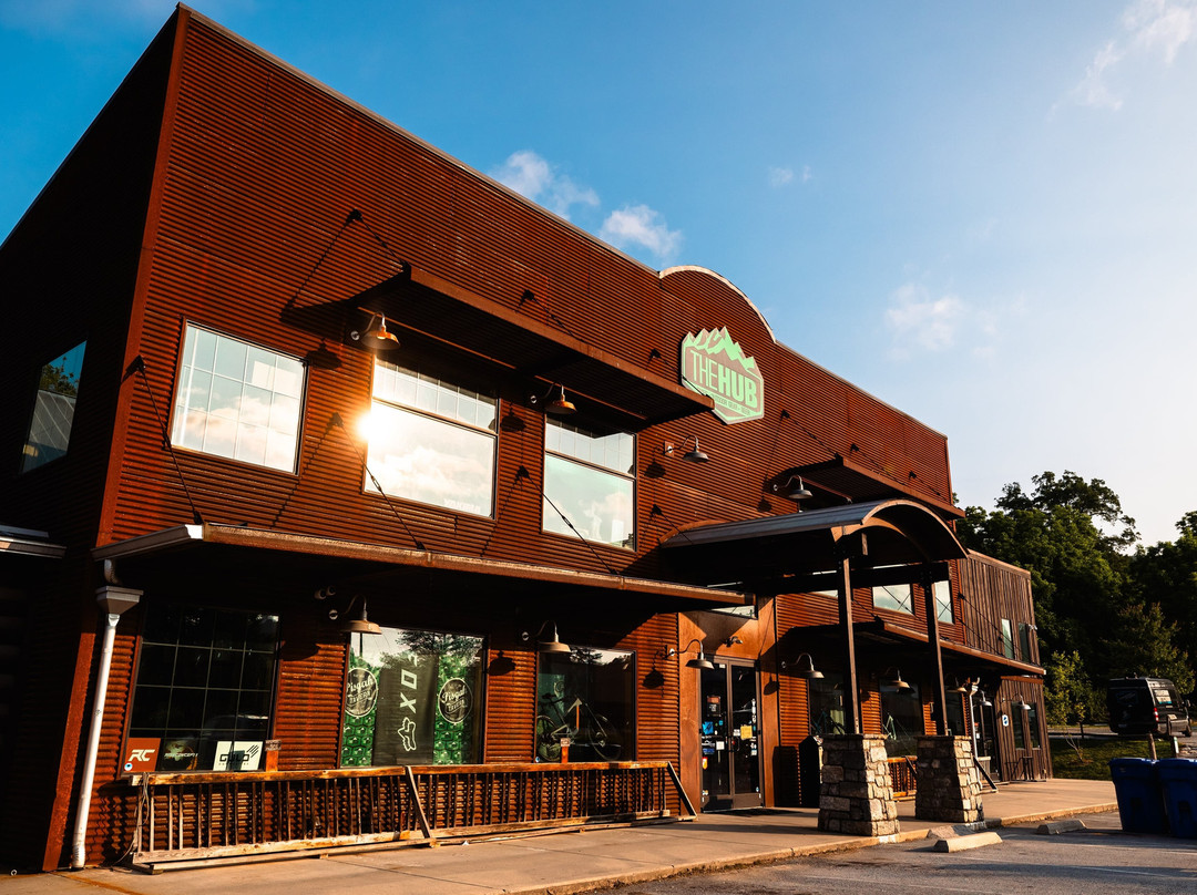 The Hub and Pisgah Tavern-Pisgah Forest必去景点