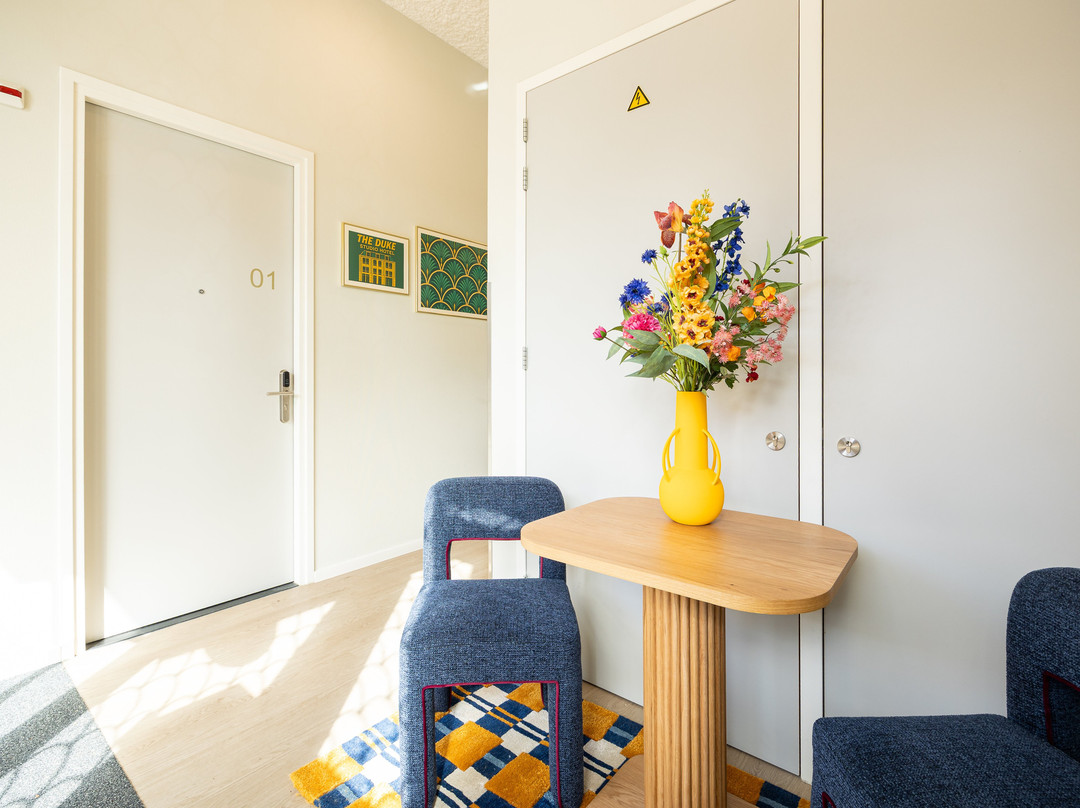 Duke Studio Hotel