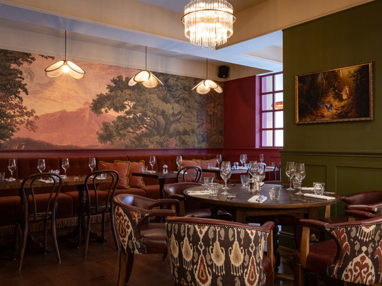 The Coat & Bear, A Heartwood Inn