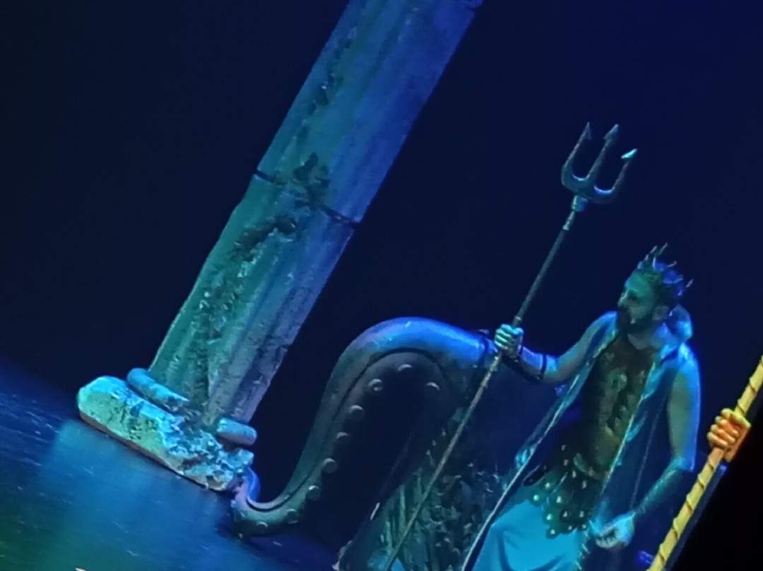 Teatro Gian Battista Velluti-科里多尼亚必去景点