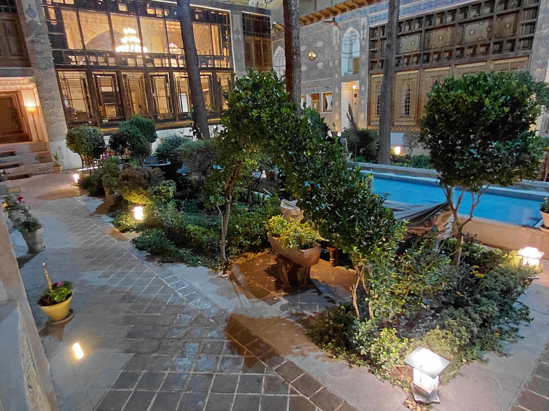 Sarhang Palace Hotel主图