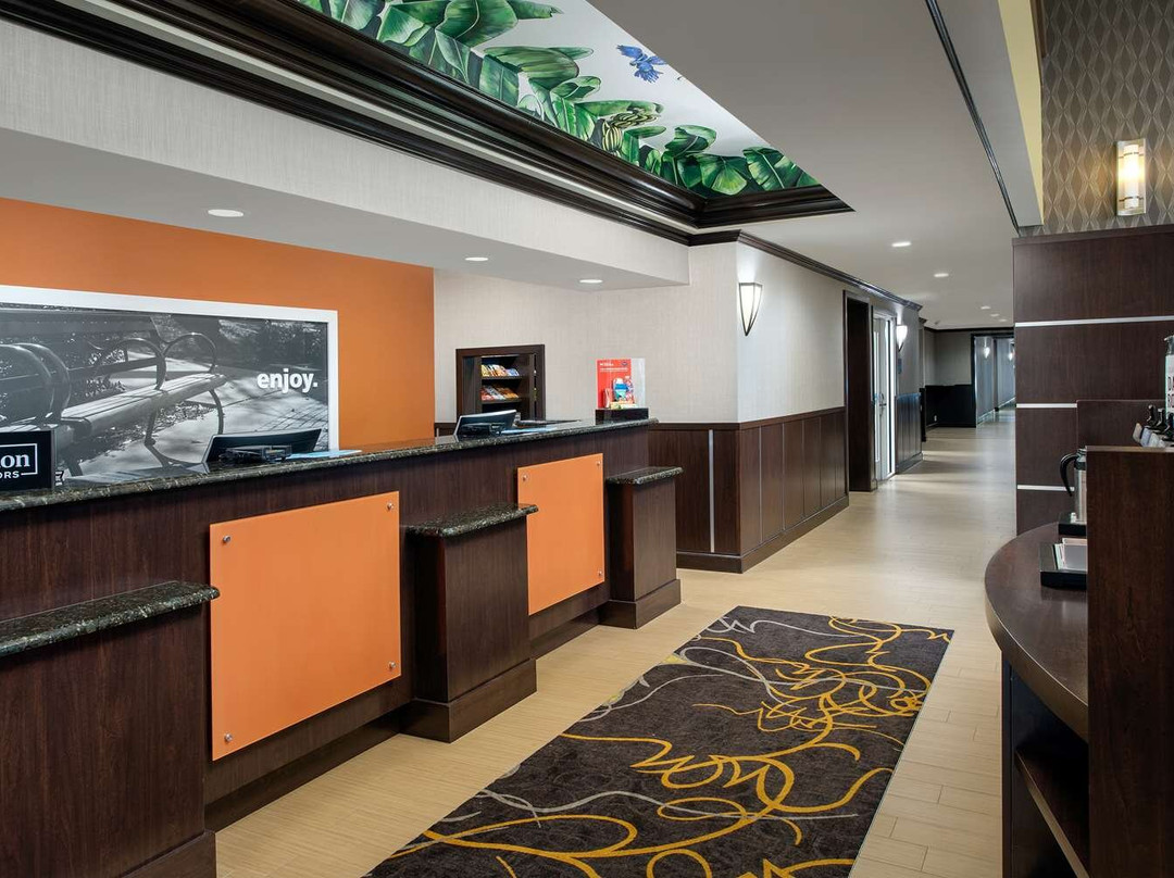 Hampton Inn & Suites Lake City