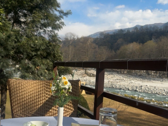 跨度温泉度假村主图