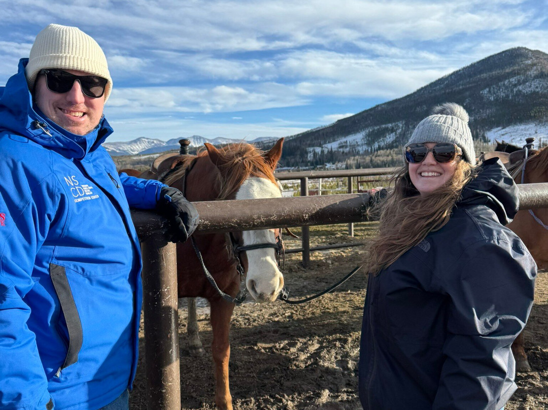 Rocky Mountain Stables-格兰比必去景点