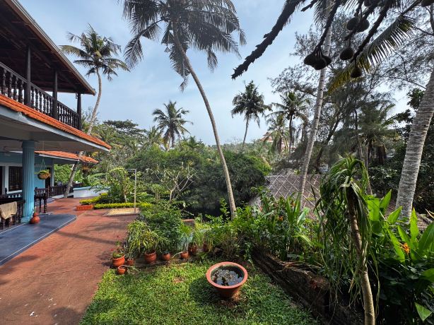 Varkala Marine Palace-官方