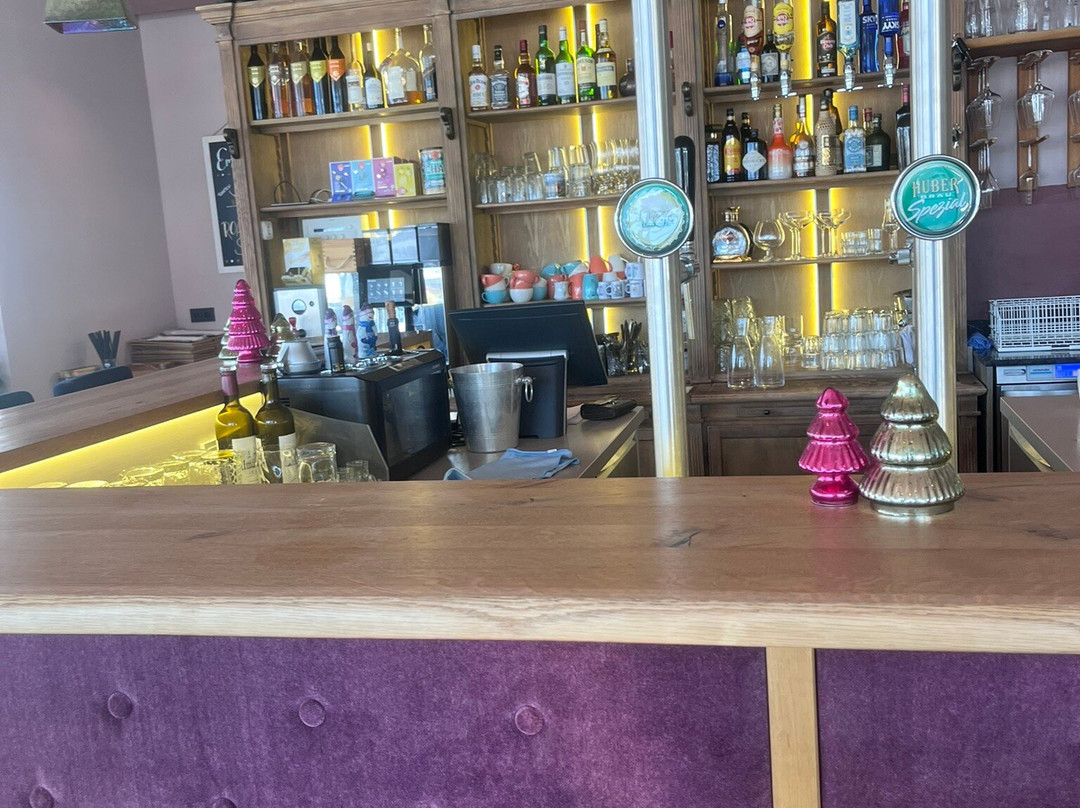 Cubo Sport & Art Hotel主图