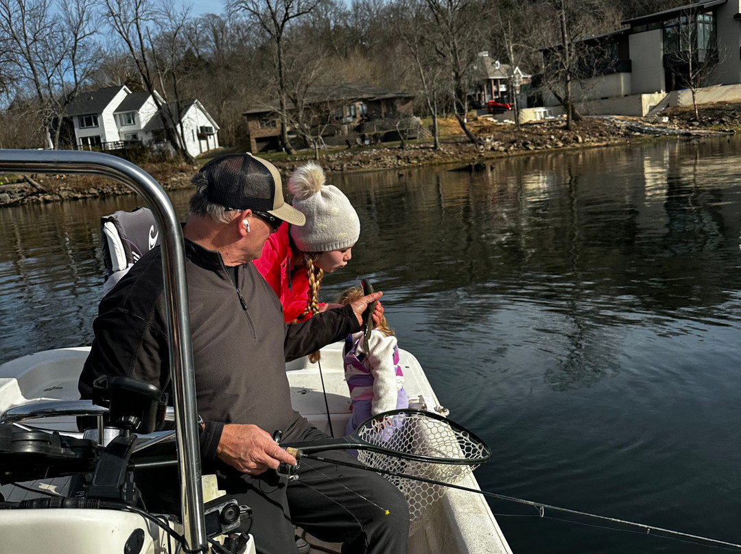 John Sappington's Branson Fishing Guide Service-布兰森必去景点