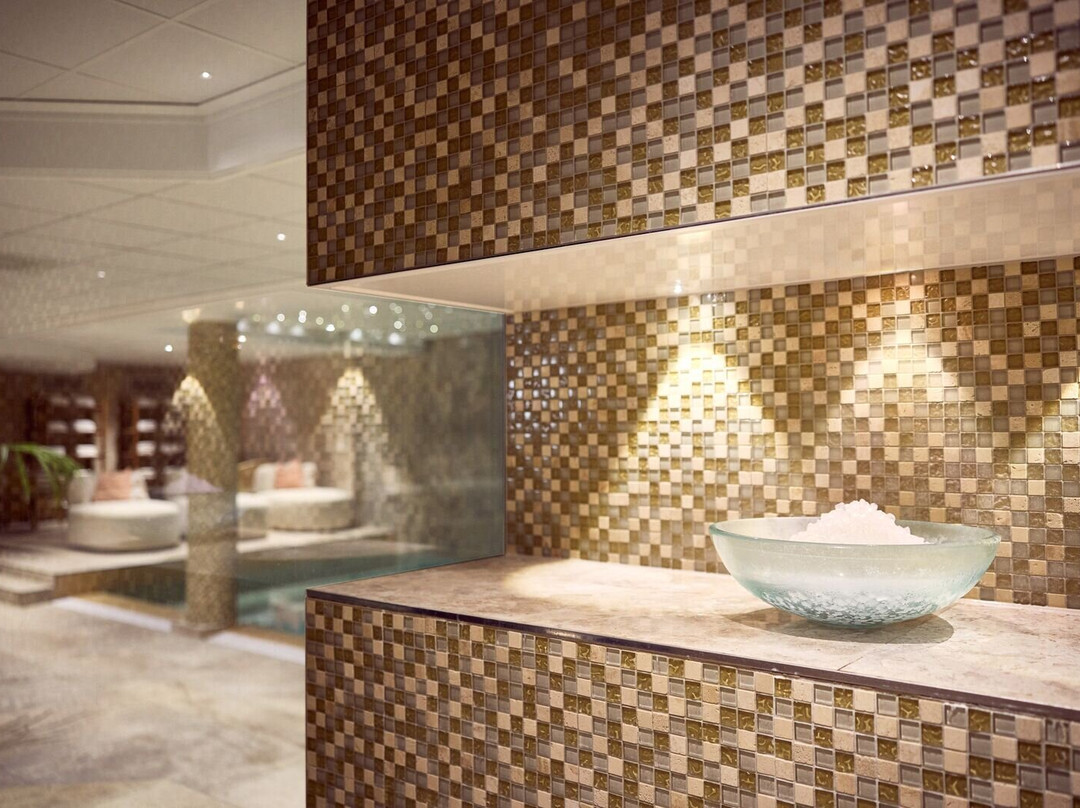 皇宫诺德韦克丽笙布鲁酒店主图