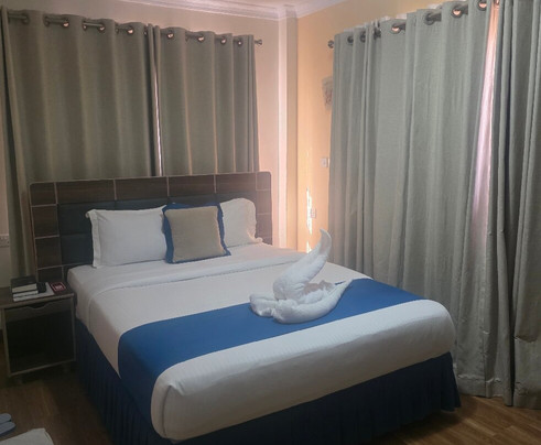 Buraha Zenoni Hotel and Resort主图