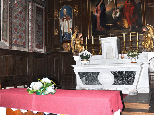 Eglise Saint Eloi-Crocq必去景点