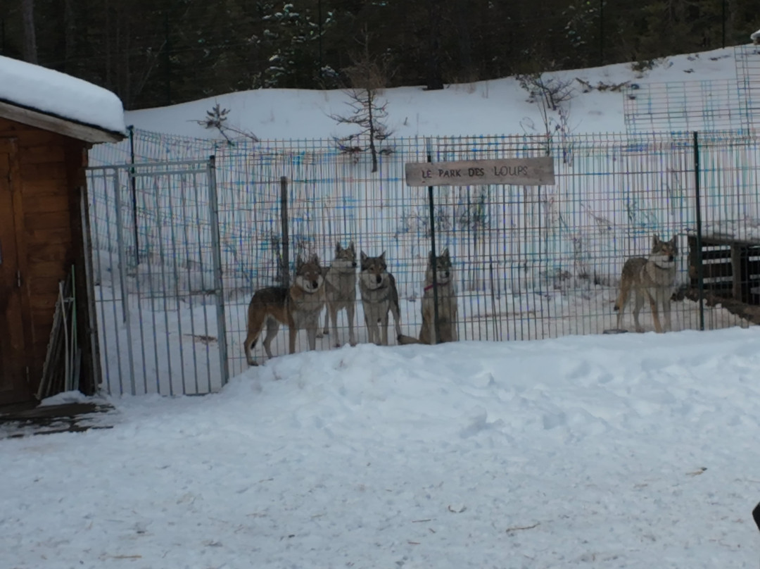 Au Hurlement du Crepuscule-Meyronnes必去景点