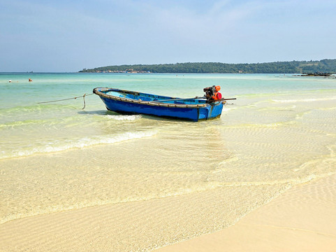 高龙秘密花园酒店主图