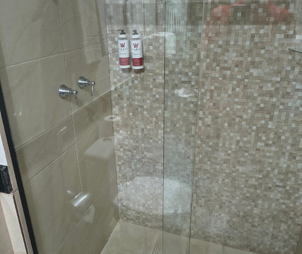 法鲁陶巴特酒店主图