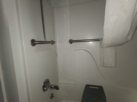 莱芒尼Travelodge by Wyndham酒店主图