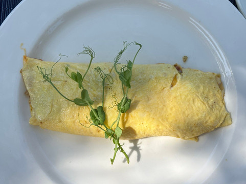 楼威童话酒店主图