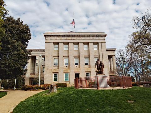 North Carolina State Capitol-罗利必去景点