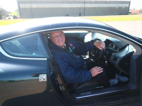 Everyman Driving Experiences-Hoton必去景点