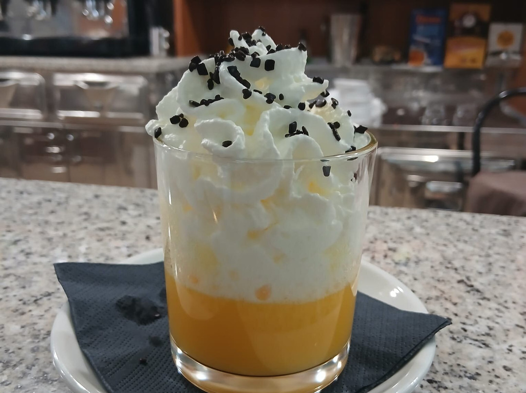 阿尔罗切大酒店主图
