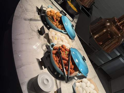 维多利亚酒店主图