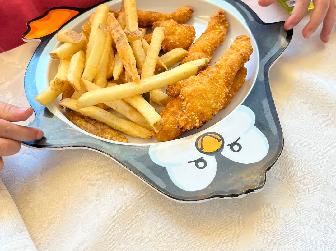 雪绒花酒店主图