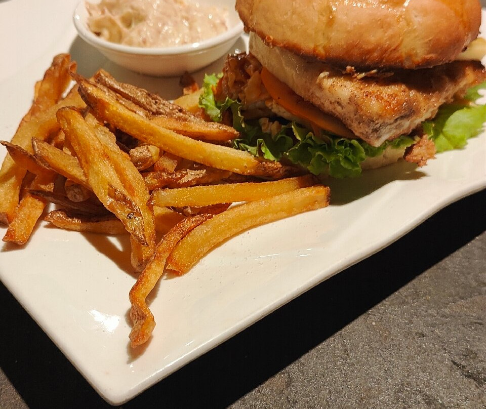 La Plage Sunset Restaurant & Bar-爱妮岛必去景点