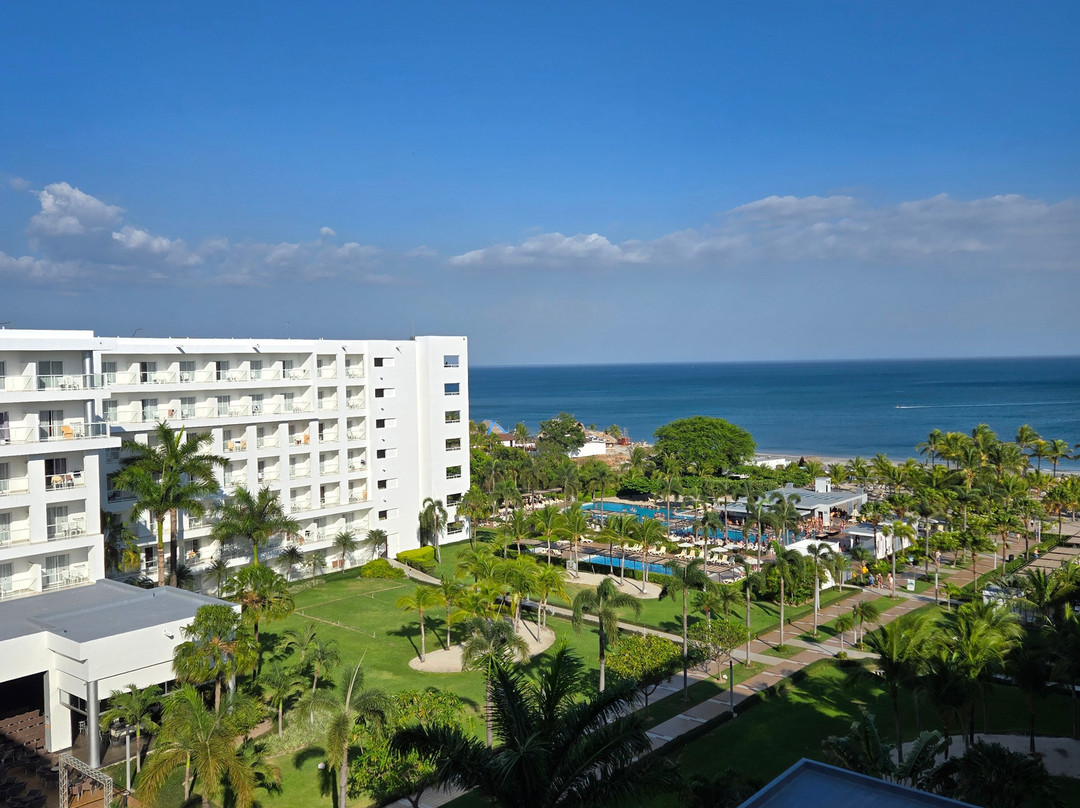 布兰卡海滩悦宜湾酒店主图